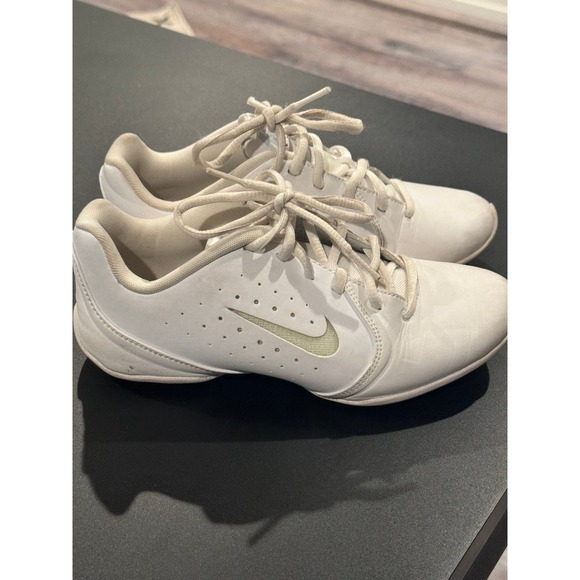 Nike sideline 3 cheerleading size 5 women's, cheer - Picture 1 of 6